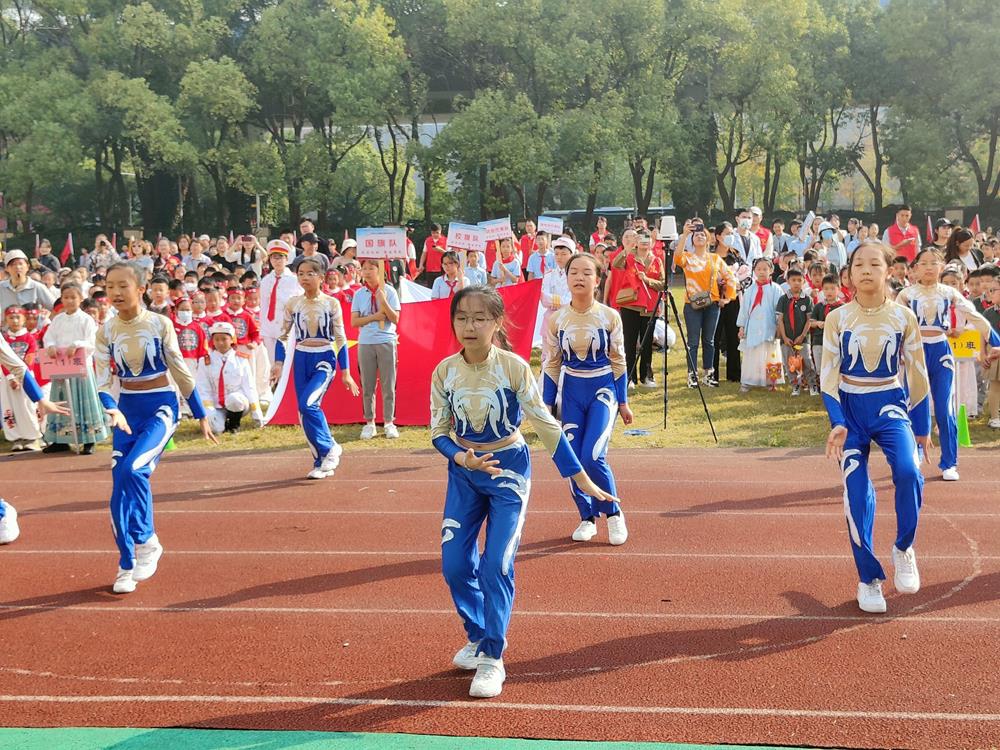 ae93177c186e4945a714aba345c4fcc7.jpg