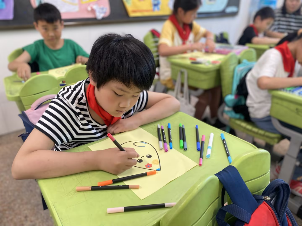 【班主任成长快线】尽显班会风采，浇筑德育之花 ——娄葑实验小学初任班主任班会过关课